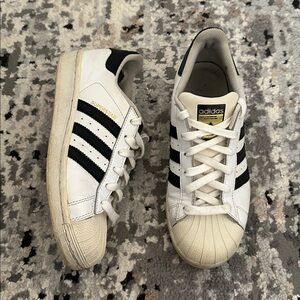 Adidas shoes size 7